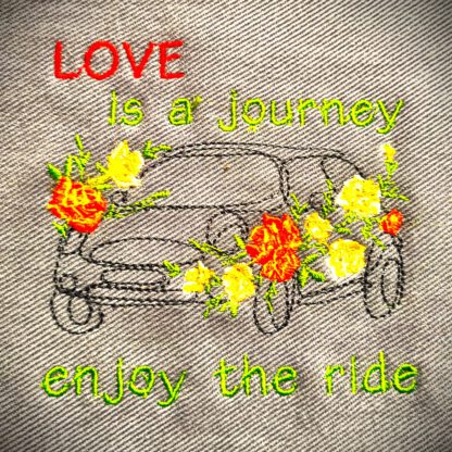Spruch "Love is a journey" – Bild 2