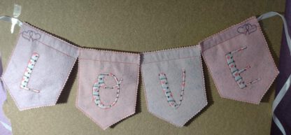 Wimpelkette "LOVE" – Bild 2