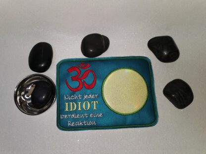 Mugrug "OM - Idiot" – Bild 6