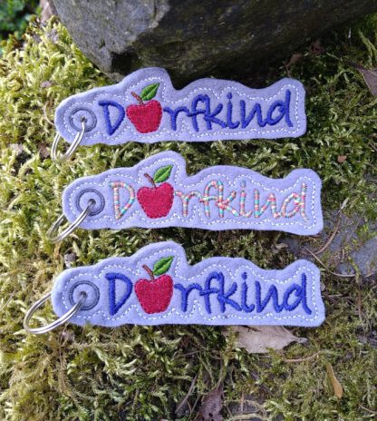 Anhänger "Dorf - Kind" mit Motiven – Bild 4