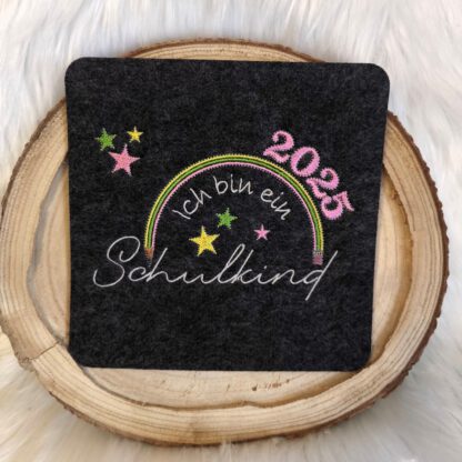 Spruch - Ich bin ein Schulkind 2025 (Bleistift-Regenbogen) – Bild 2